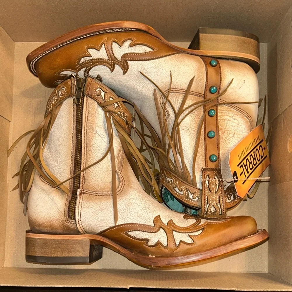 Corral Leather White/Brown Fringe Studs Square Mouth Boots(Size 9) - Picture 2 of 12